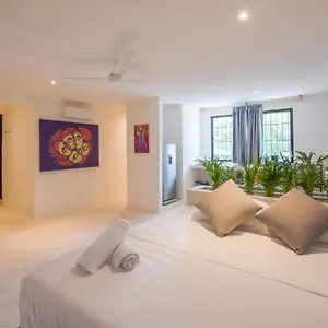 Art , Cancún Mexico